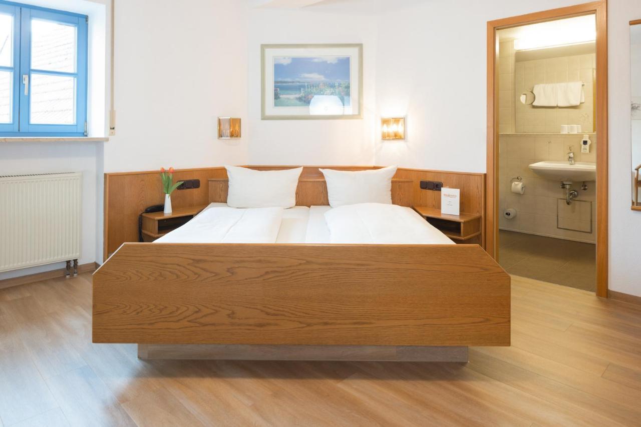 Akzent Hotel Meerfraeulein Wemding Bagian luar foto