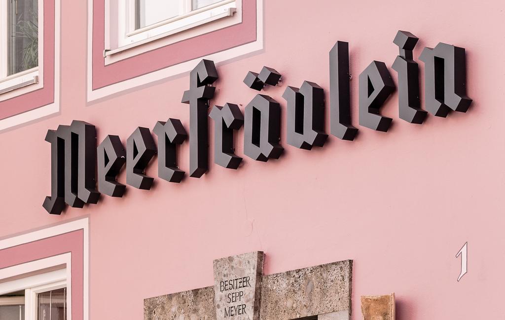 Akzent Hotel Meerfraeulein Wemding Bagian luar foto